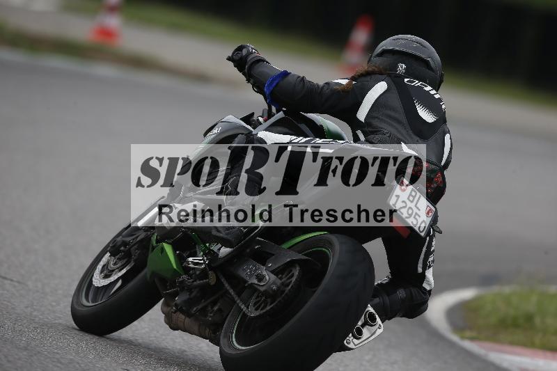 /Archiv-2023/55 02.08.2023 FREERIDE TRAINING ADR/Gruppe B/backside